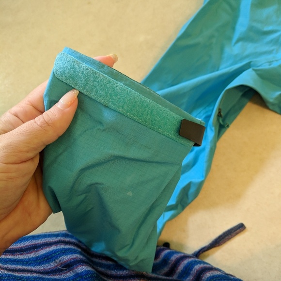 North Face Summit Series Meru Jacket - Picture 7 of 8